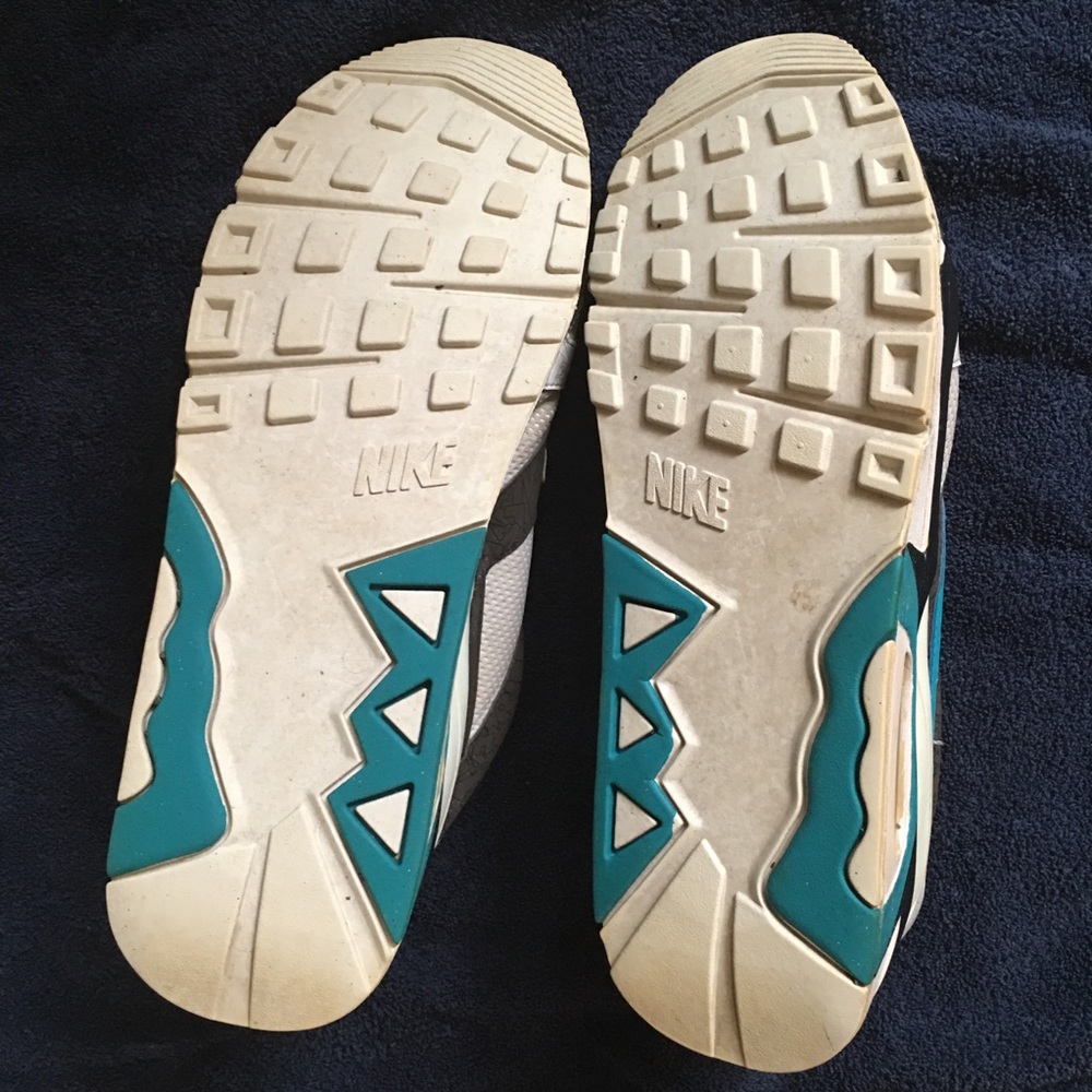 Nike Air Structure Triax 91 Premium 13 - Picture 4 of 8